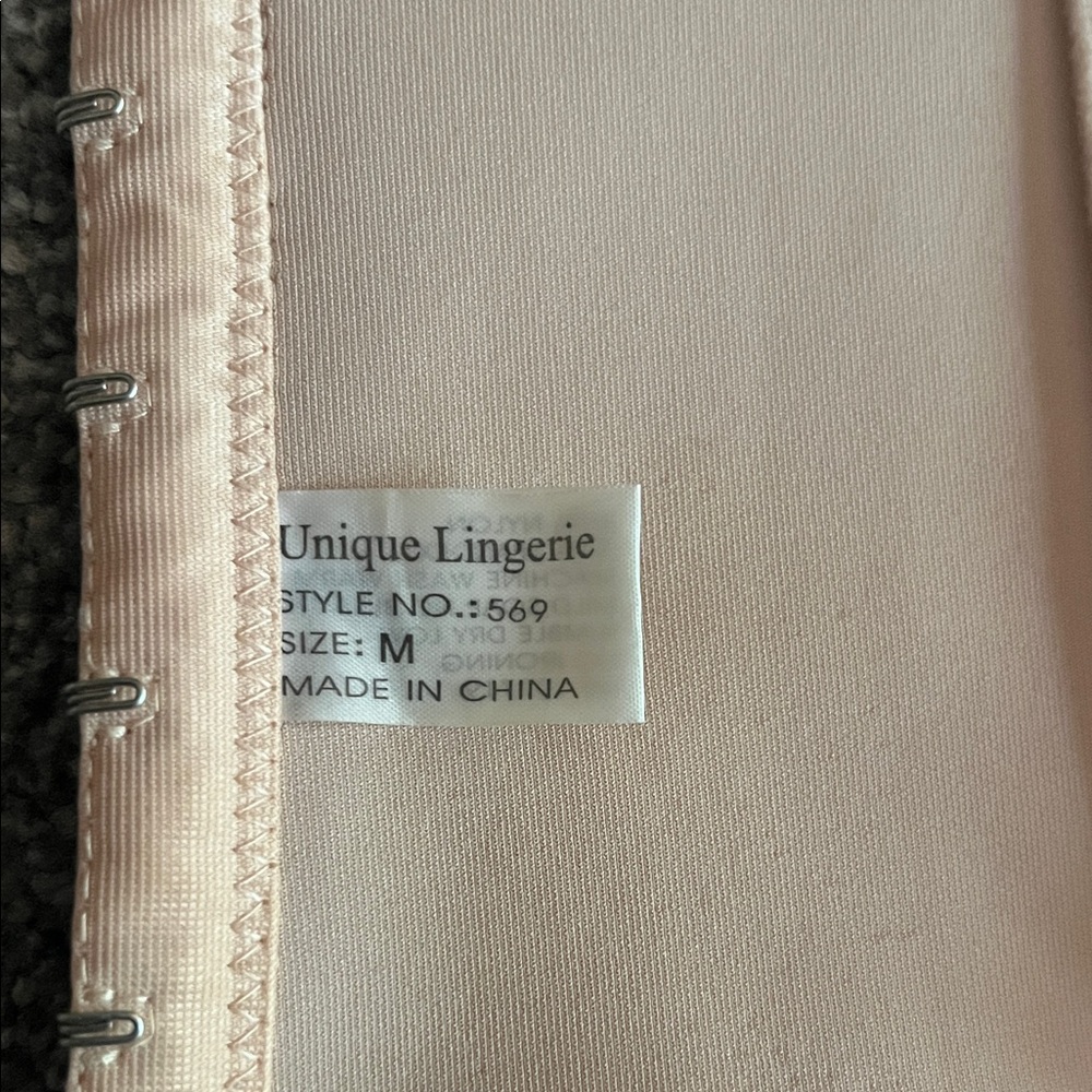 Seamless Nude Shapewear Corset - Picture 2 of 2